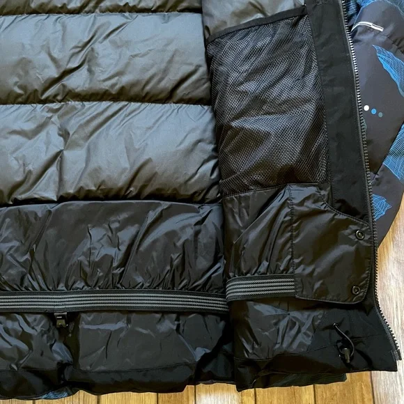 The North Face Men’s Corefire Down Jacket - Picture 7 of 11